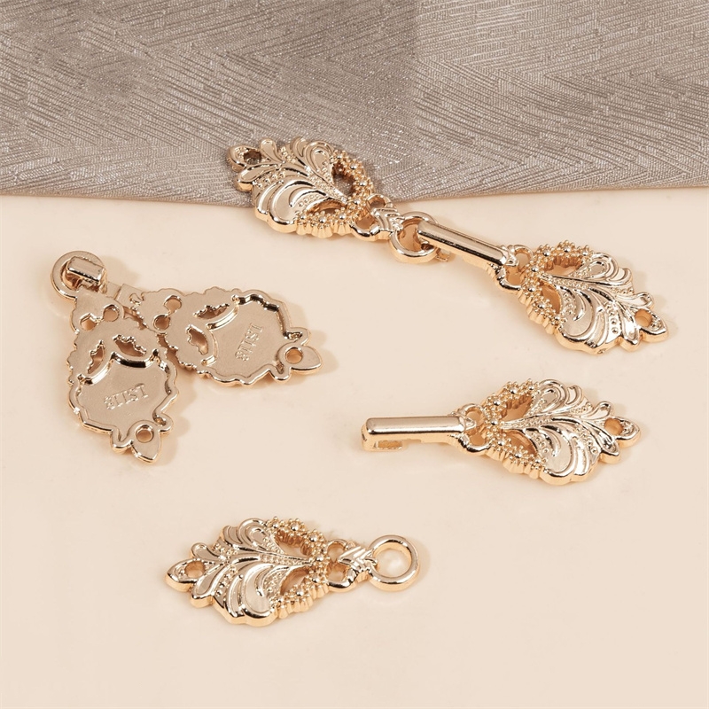 10 Pairs Vintage Metal Buttons - Flower Frog Pin 评论和价格